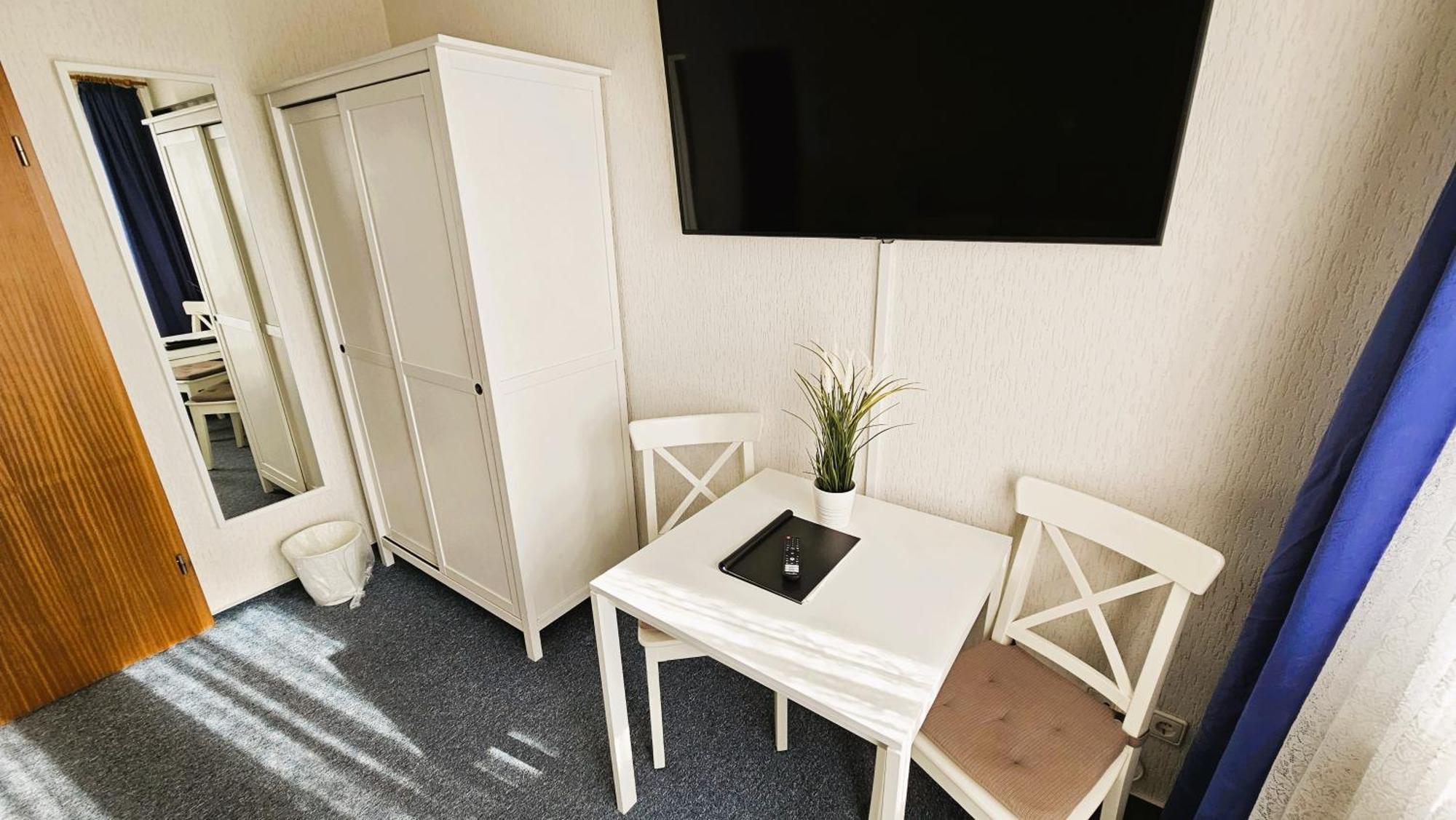 Hotel Dorfkrug Buesum Rom bilde