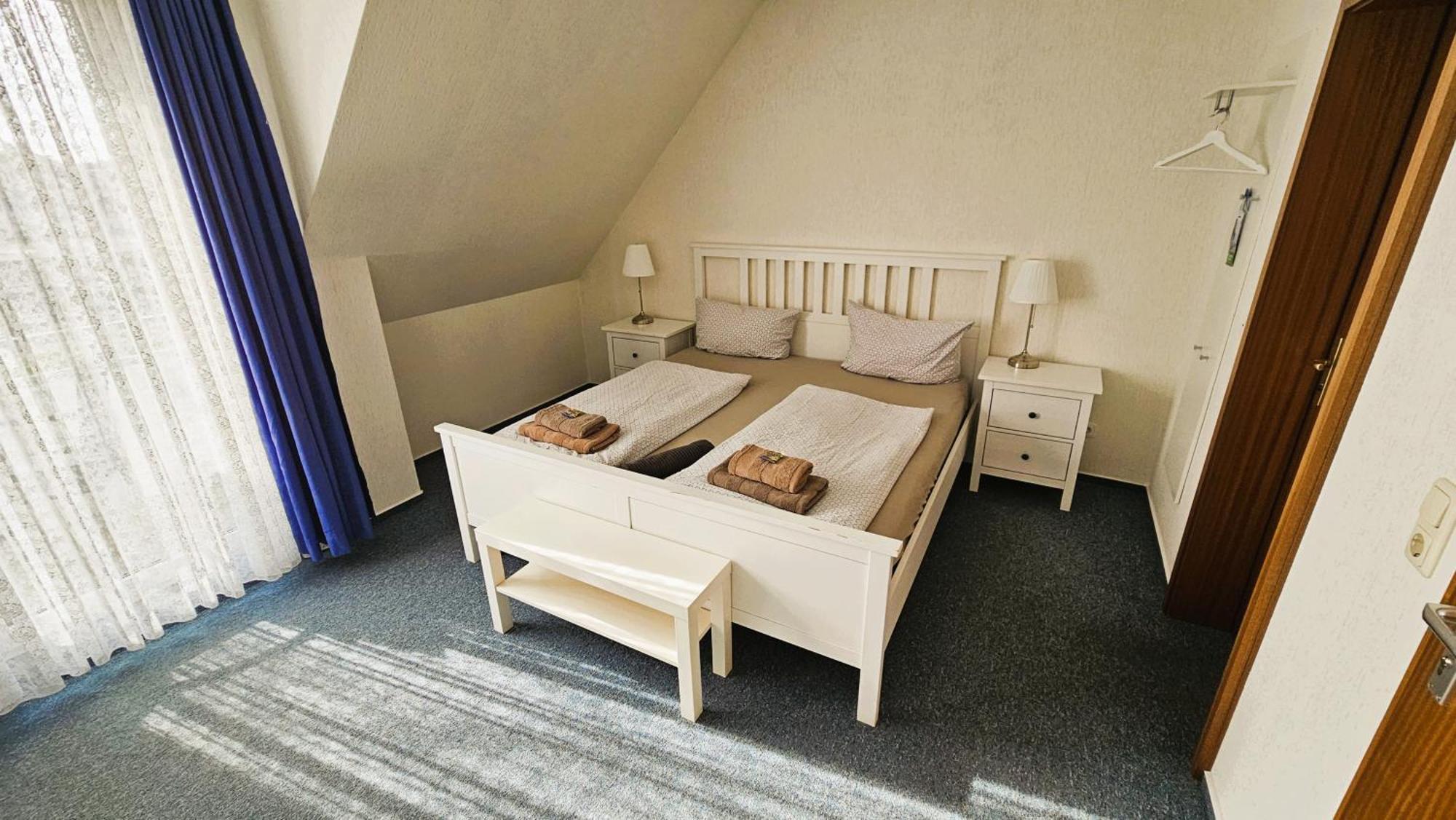 Hotel Dorfkrug Buesum Rom bilde