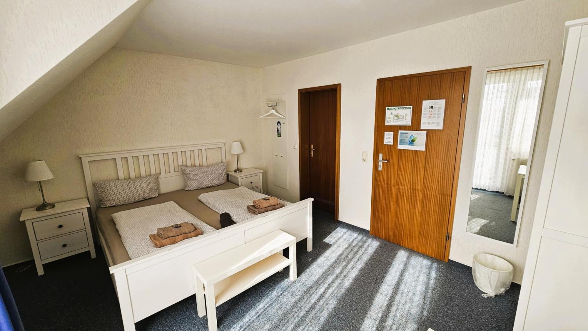 Hotel Dorfkrug Buesum Rom bilde