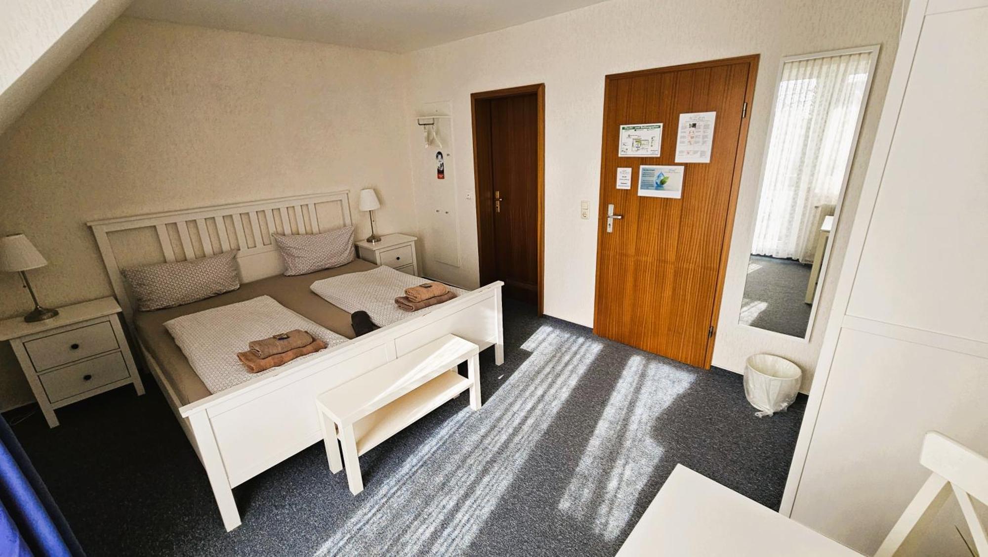 Hotel Dorfkrug Buesum Rom bilde