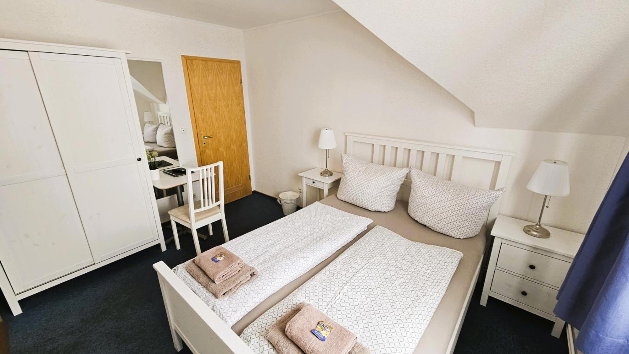 Hotel Dorfkrug Buesum Rom bilde
